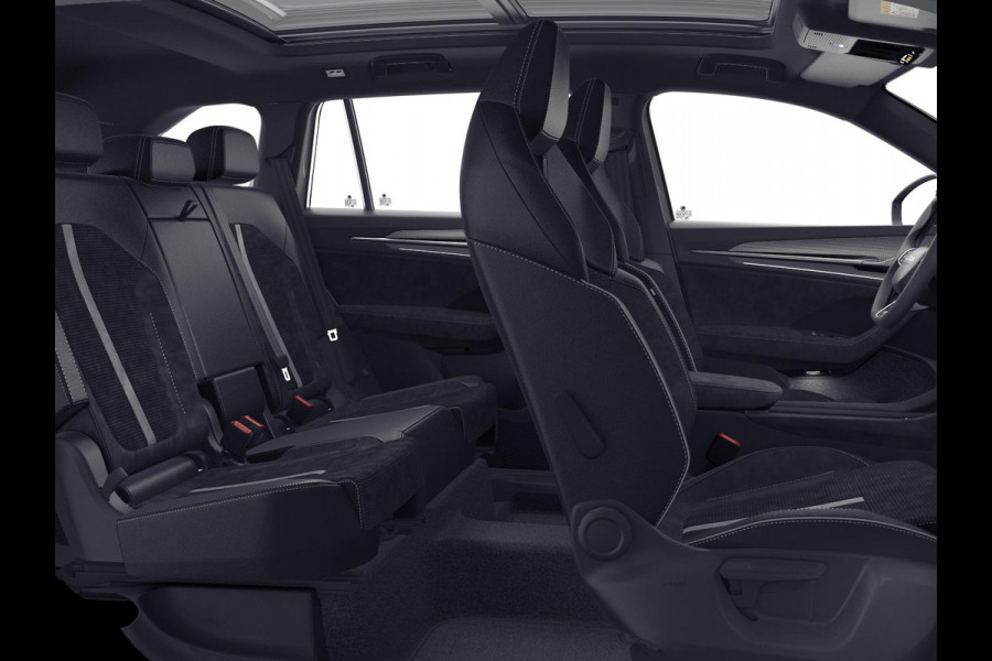 Škoda Kodiaq Sportline Business PHEV 1.5 TSI 204 pk 6 versn. DSG | Panoramadak | Comfort Pakket | Wegklapbare trekhaak | Light & view
