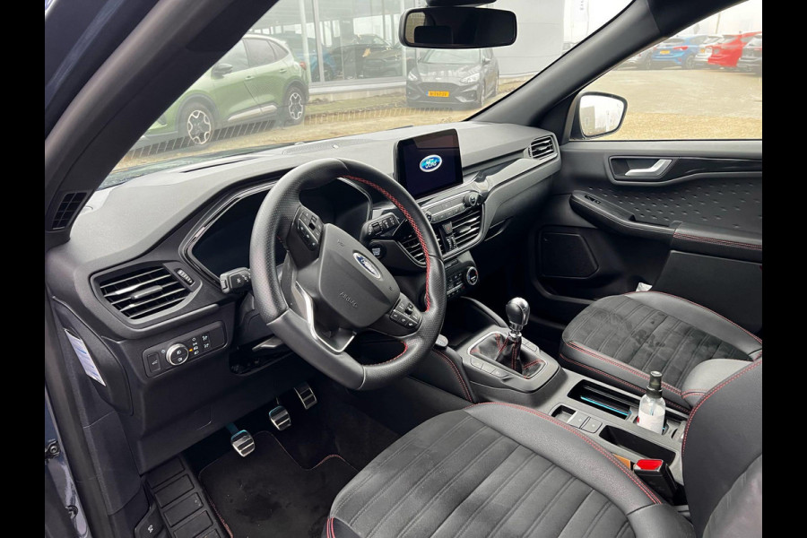 Ford Kuga 1.5 EcoBoost ST-Line X 150pk | Driver Assistance Pack | Wegklapbare Trekhaak | Winterpack | Technology Pack | 1.800kg Trekgewicht