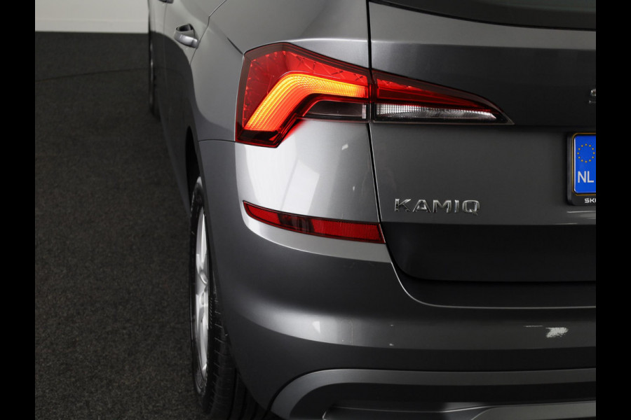 Škoda Kamiq 1.0 TSI Ambition 110 pk | Verlengde garantie | Navigatie via App | Cruise control | LED koplampen |