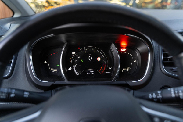 Renault Grand Scénic 1.3 TCe Intens 7p. Half leer Navi trekhaak