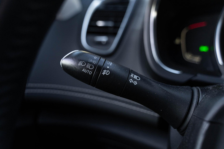 Renault Grand Scénic 1.3 TCe Intens 7p. Half leer Navi trekhaak