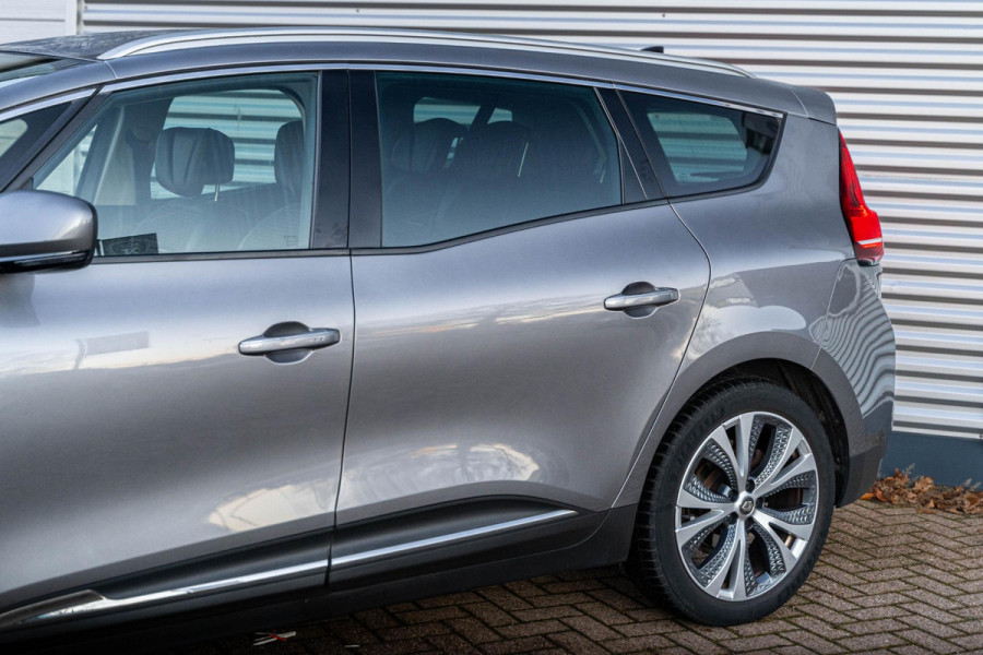 Renault Grand Scénic 1.3 TCe Intens 7p. Half leer Navi trekhaak