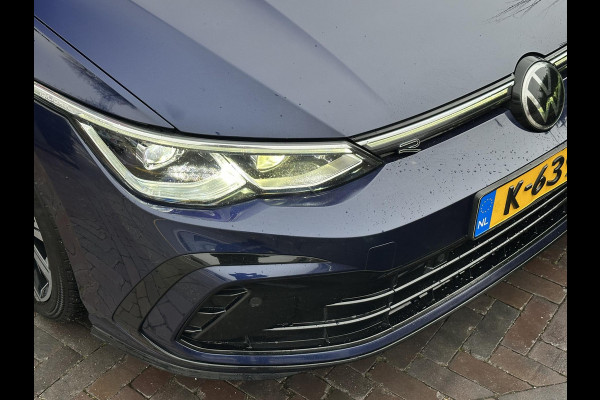 Volkswagen Golf Variant 1.5 eTSI R-Line Panoramadak, Keyless entry, Camera, LED pakket