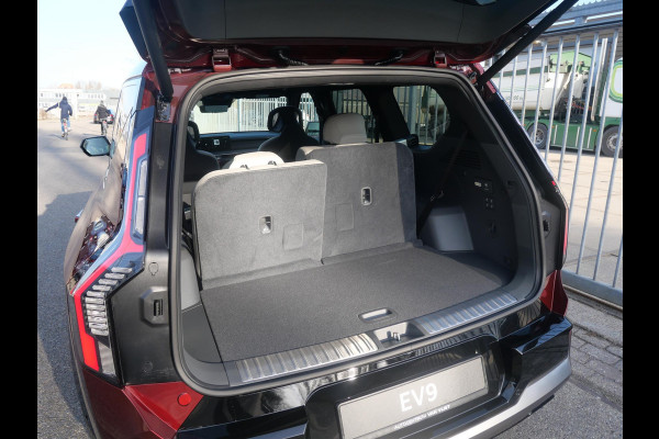 Kia EV9 GT-Line AWD 99.8 kWh | Schuif/kantel | Navi | Camera | Carplay | Stoelverkoeling | Elektrische Stoelen + Stuur |