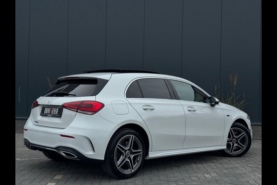 Mercedes-Benz A-Klasse 250 e AMG Line FULL PANO SFEER ECC PDC SPORTVELGEN NAVI