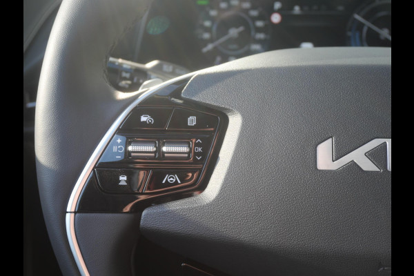 Kia Niro EV Light Advanced 64.8 kWh | Carplay | Camera | Stoel-stuurverwarming |