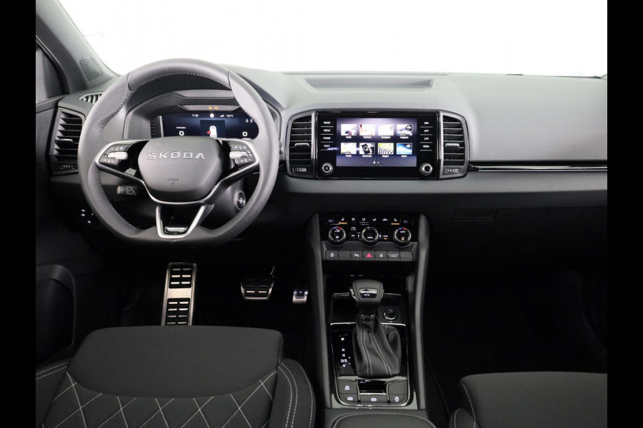 Škoda Karoq Sportline Business 1.5 TSI 150 pk 7 versn. DSG | Wegklapbare trekhaak | Travel Assist Pakket Plus