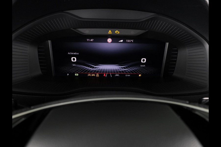 Škoda Karoq Sportline Business 1.5 TSI 150 pk 7 versn. DSG | Wegklapbare trekhaak | Travel Assist Pakket Plus