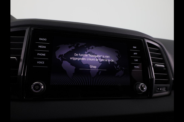 Škoda Karoq Sportline Business 1.5 TSI 150 pk 7 versn. DSG | Wegklapbare trekhaak | Travel Assist Pakket Plus