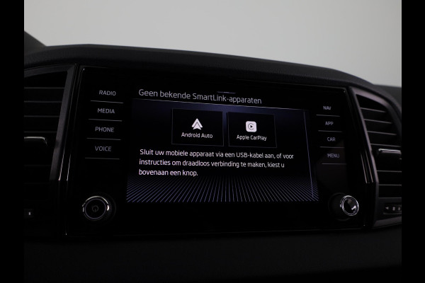 Škoda Karoq Sportline Business 1.5 TSI 150 pk 7 versn. DSG | Wegklapbare trekhaak | Travel Assist Pakket Plus