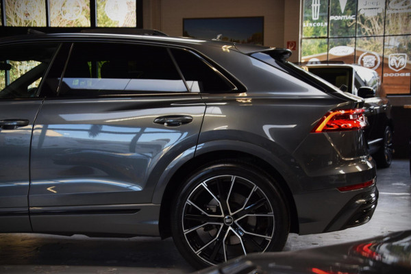 Audi Q8 55 TFSI Quattro Pro Line S *S-Line*|Panoramadak|Dealer onderhouden|ACC|