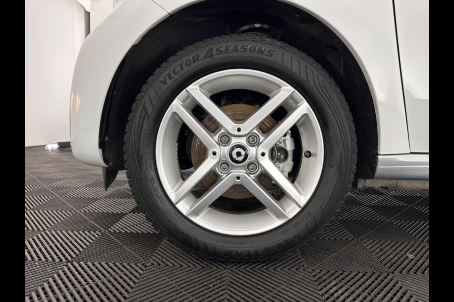 Smart Forfour EQ Comfort 18 kWh [ 3-Fase-22kW ] {SOH-96%} Aut. *HEATED-COMFORTSEATS | DAB+ | AIRCO | CRUISE | 15''ALU | PRIVACY-GLASS*