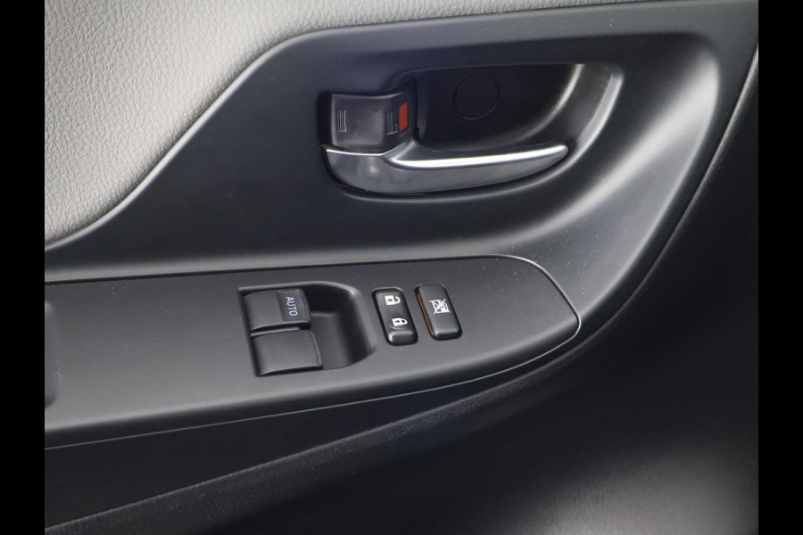 Toyota Yaris 1.5 HYBRID ACTIVE AUTOMAAT GARANTIE 8-2030! 100% ONDERHOUDEN . CAMERA . CRUISE CONTROL . ELEKTRISCHE RAMEN VOOR