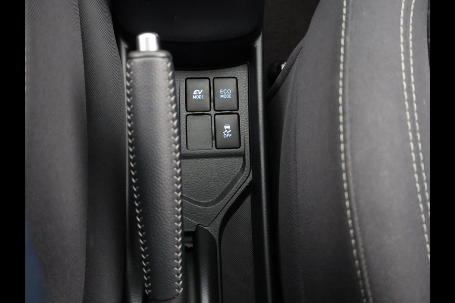 Toyota Yaris 1.5 HYBRID ACTIVE AUTOMAAT GARANTIE 8-2030! 100% ONDERHOUDEN . CAMERA . CRUISE CONTROL . ELEKTRISCHE RAMEN VOOR