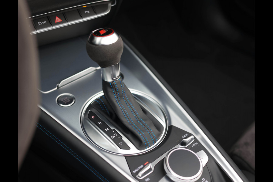 Audi TT Roadster 40 TFSI Pro Line S | Turboblauw - Sportstoel