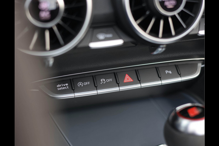 Audi TT Roadster 40 TFSI Pro Line S | Turboblauw - Sportstoel