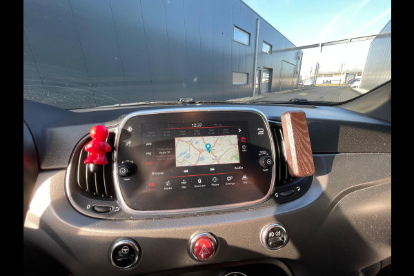 Fiat 500 1.0 Hybrid Rockstar | Panoramadak | Cruise control | Carplay/Android | Wordt verwacht, bel voor het maken van een afspraak!