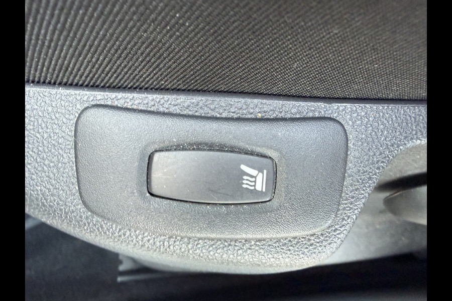 Renault Captur 0.9 TCe Intens ** Navigatie ** Stoelverwarming ** Dealeronderhouden!!