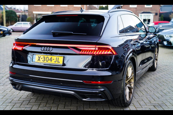 Audi Q8 60 TFSI e quattro Competition | Achterbank Verwarming | Stuurwiel Verwarming | Bang & Olufsen