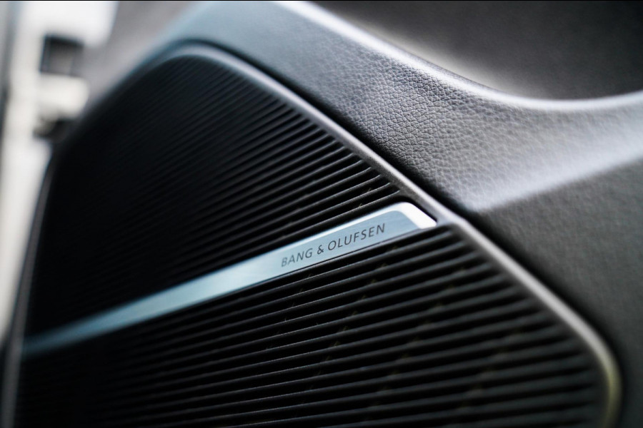 Audi Q8 60 TFSI e quattro Competition | Achterbank Verwarming | Stuurwiel Verwarming | Bang & Olufsen
