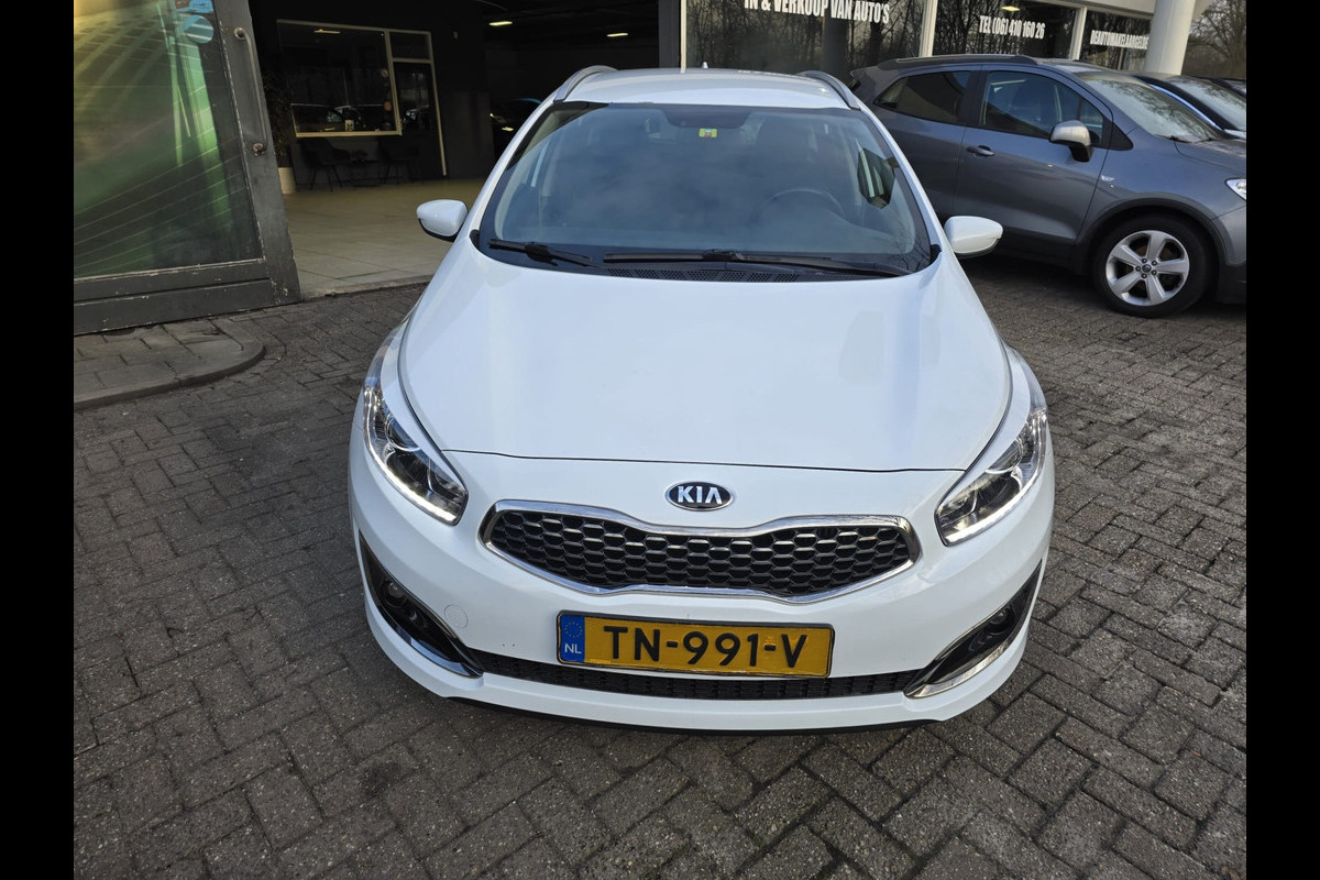 Kia cee'd Sportswagon 1.0 T-GDi ComfortPlusLine Navigator | 1E EIGENAAR | 12MND GARANTIE | CAMERA | NAVI |
