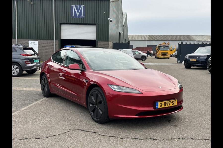 Tesla Model 3 RWD 60 kWh ORGI. NL 23.000KM! | VOLLEDIGE TESLA GARANTIE T/M 01/2028 OF 80.000KM| DE HOOGVOLTACCU EN AANDRIJFLIJN TOT 2032 of 160.000KM | ELEK. ACHTERKLEP| STOEL VENTILATIE