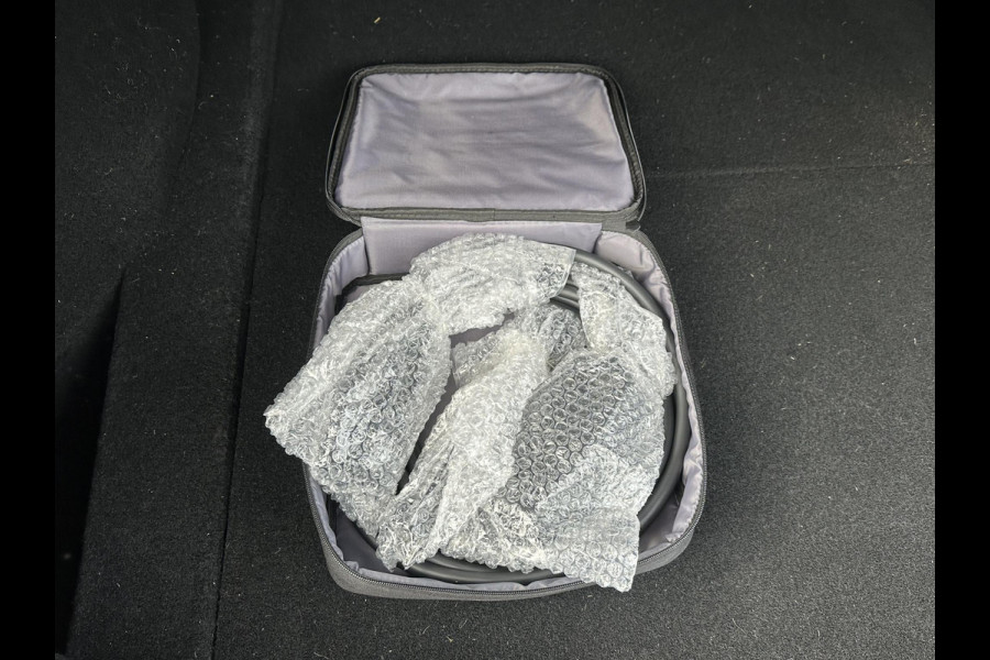 Tesla Model 3 RWD 60 kWh ORGI. NL 23.000KM! | VOLLEDIGE TESLA GARANTIE T/M 01/2028 OF 80.000KM| DE HOOGVOLTACCU EN AANDRIJFLIJN TOT 2032 of 160.000KM | ELEK. ACHTERKLEP| STOEL VENTILATIE