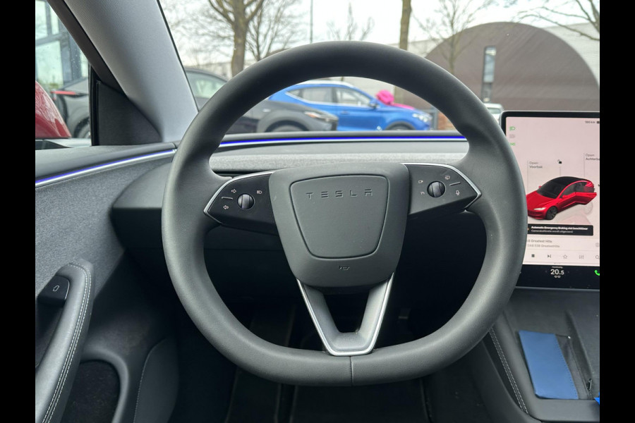 Tesla Model 3 RWD 60 kWh ORGI. NL 23.000KM! | VOLLEDIGE TESLA GARANTIE T/M 01/2028 OF 80.000KM| DE HOOGVOLTACCU EN AANDRIJFLIJN TOT 2032 of 160.000KM | ELEK. ACHTERKLEP| STOEL VENTILATIE