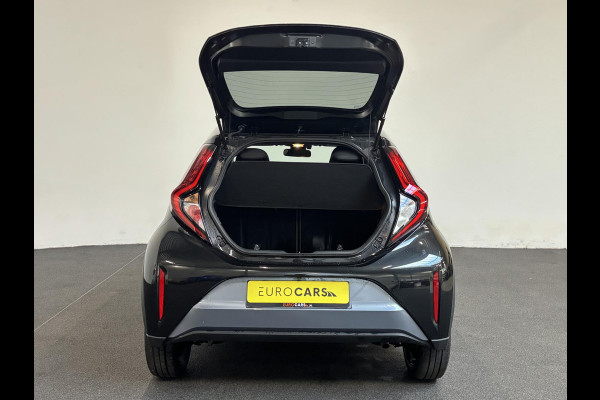 Toyota Aygo X 1.0 VVT-i Automaat Pulse Navigatie Apple Carplay/Android Auto Camera  Climate Control Adaptive Cruise Control Two Tone