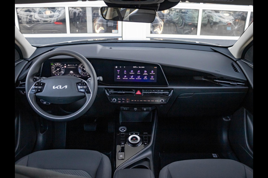 Kia Niro EV Light 64.8 kWh | Navigatie | Carplay | Adap. Cruise | Camera