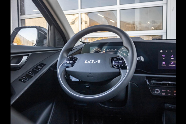 Kia Niro EV Light 64.8 kWh | Navigatie | Carplay | Adap. Cruise | Camera