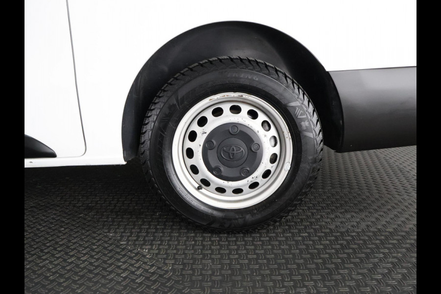 Toyota ProAce Worker 2.0 D-4D Navigator Long GARANTIE TOT 05-2030! NAVIGATIE . PARKEERSENSOREN ACHTER . TREKAAK .