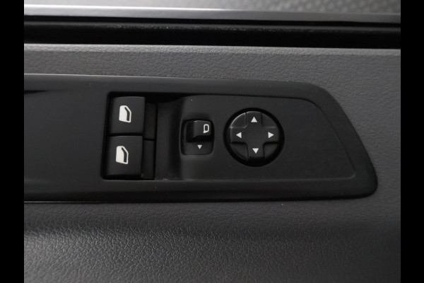 Toyota ProAce Worker 2.0 D-4D Navigator Long GARANTIE TOT 05-2030! NAVIGATIE . PARKEERSENSOREN ACHTER . TREKAAK .