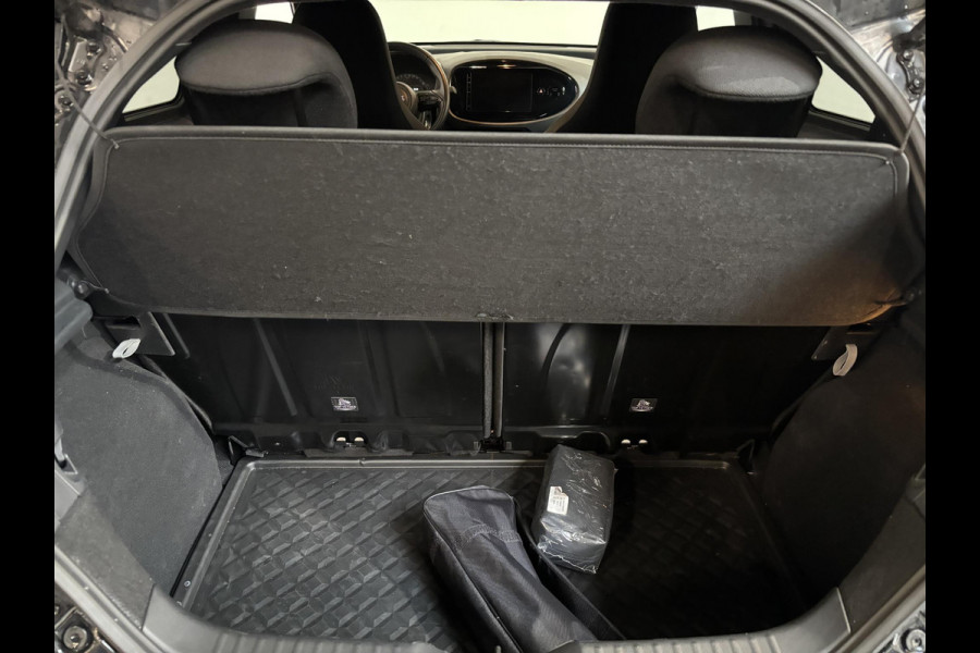 Toyota Aygo X 1.0 VVT-i Automaat Pulse Navigatie Apple Carplay/Android Auto Camera Climate Control Adaptive Cruise Control Two Tone