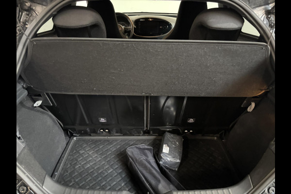 Toyota Aygo X 1.0 VVT-i Automaat Pulse Navigatie Apple Carplay/Android Auto Camera Climate Control Adaptive Cruise Control Two Tone