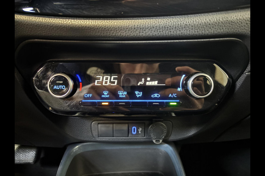 Toyota Aygo X 1.0 VVT-i Automaat Pulse Navigatie Apple Carplay/Android Auto Camera Climate Control Adaptive Cruise Control Two Tone