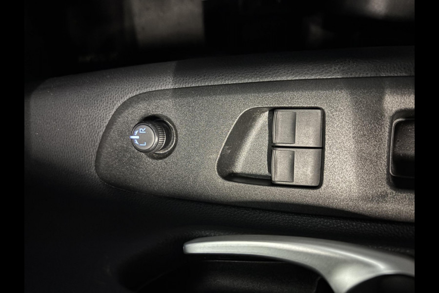 Toyota Aygo X 1.0 VVT-i Automaat Pulse Navigatie Apple Carplay/Android Auto Camera Climate Control Adaptive Cruise Control Two Tone