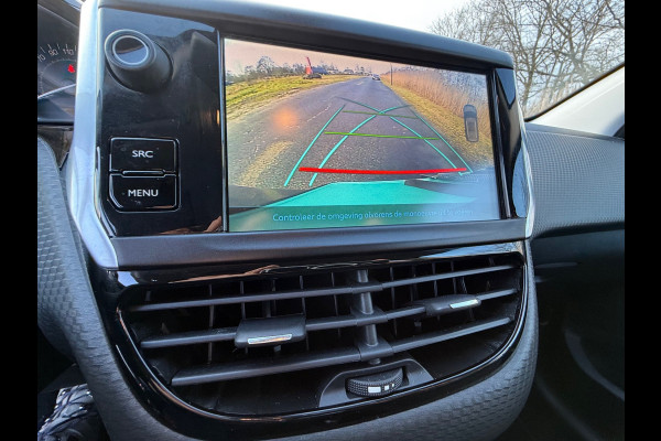 Peugeot 2008 1.2 PureTech Signature | CARPLAY | HOGE INSTAP | CRUISE CONTROL | CAMERA | NAVI |