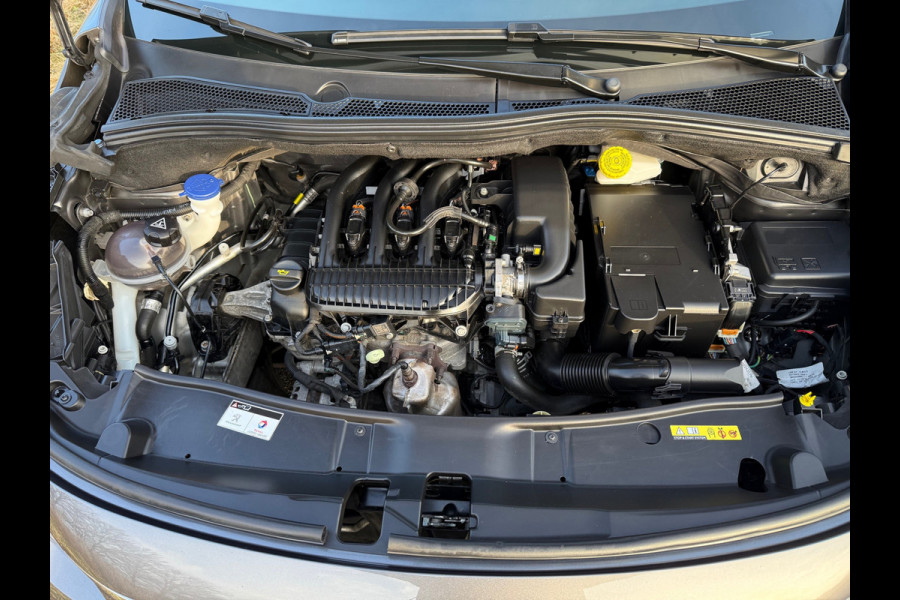 Peugeot 2008 1.2 PureTech Signature | CARPLAY | HOGE INSTAP | CRUISE CONTROL | CAMERA | NAVI |