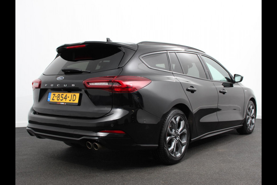 Ford FOCUS Wagon 1.0 EcoBoost 125pk mhev ST Line X | Panorama dak | Navigatie Groot scherm | Apple Carplay/Android Auto | Parkeersensoren | Camera | Driver Assistance Pack | Winter Pack | LED-koplampen | Panoramadak | Virtual Cockpit | All seasonbanden