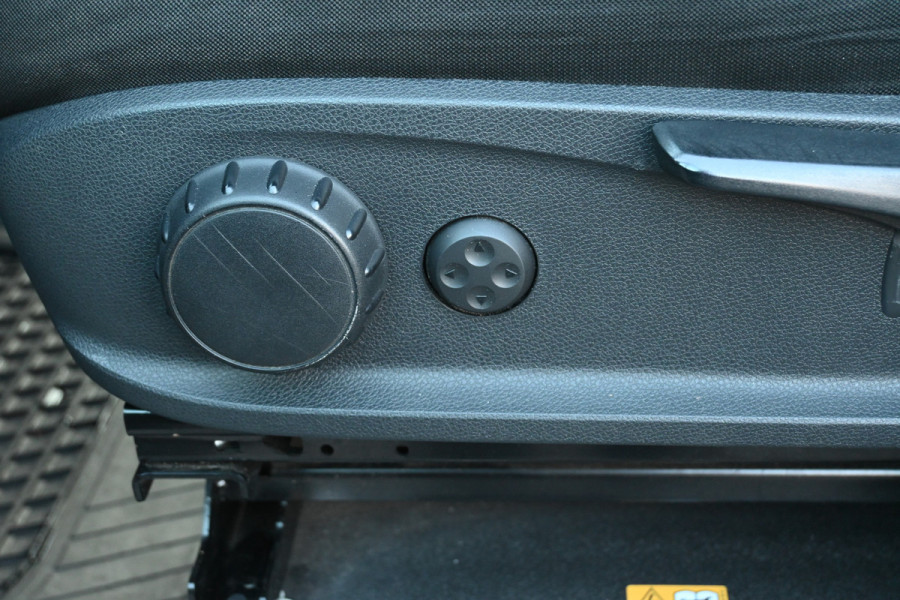 Mercedes-Benz Sprinter 319 CDI 4x4 L2H2 AWD Draaistoelen, MBUX 10.25 met 360 graden camera, LED, Etc.