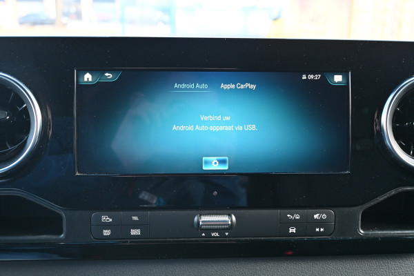 Mercedes-Benz Sprinter 319 CDI 4x4 L2H2 AWD Draaistoelen, MBUX 10.25 met 360 graden camera, LED, Etc.
