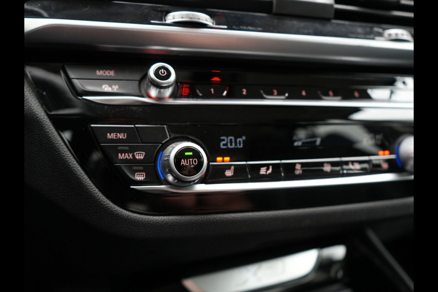 BMW X3 xDrive30e Executive Plug In Hybrid 293pk PHEV | Trekhaak af Fabriek | Head Up | Keyless | Sportstoelen Verwamd | Adaptive LED |  Apple Carplay | Navi Full Map | 18"L.M |