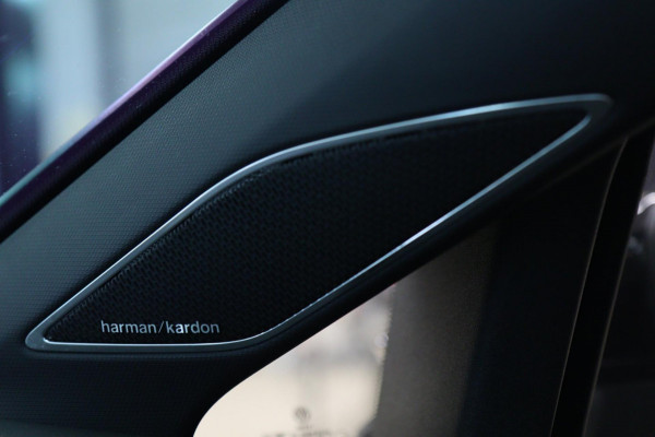 Volkswagen Golf 2.0 TSI R 4Motion /PERFORMANCE/AKRAP/PANO/HUD/IQ/H-K/VOL