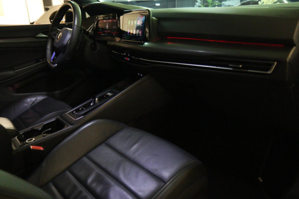 Volkswagen Golf 2.0 TSI R 4Motion /PERFORMANCE/AKRAP/PANO/HUD/IQ/H-K/VOL