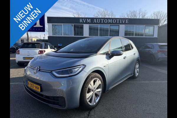 Volkswagen ID.3 Business 58 kWh ORIGINEEL NL / NAP | STOEL- & STUURVERWARMING | ADAPTIEVE CRUISE | CAMERA | MATRIX LED | RIJKLAAR MET 12 MND BOVAG