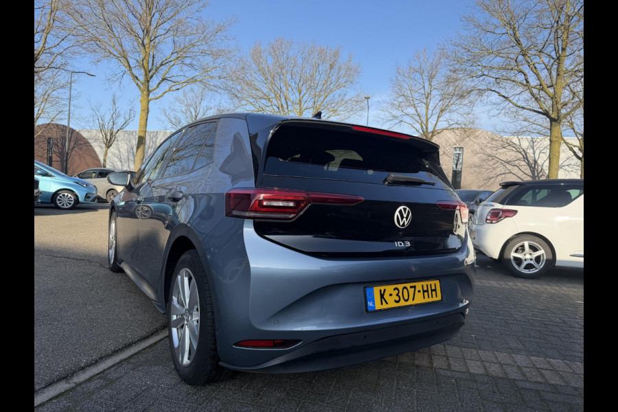 Volkswagen ID.3 Business 58 kWh ORIGINEEL NL / NAP | STOEL- & STUURVERWARMING | ADAPTIEVE CRUISE | CAMERA | MATRIX LED | RIJKLAAR MET 12 MND BOVAG
