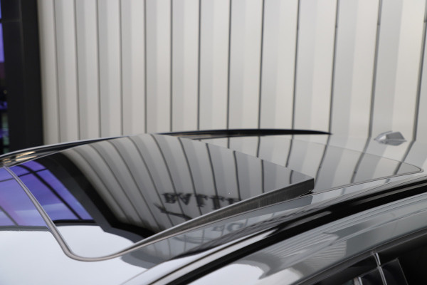 BMW 3 Serie Touring 330e xDrive M-Sport | 292PK | Head-up | Keyless-go | Carbon | Sport-stoelen | Harman/Kardon | Sfeerverlichting | Stuurwi