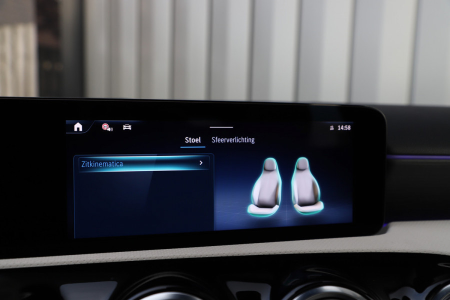 Mercedes-Benz A-Klasse 250 e Business Solution Luxury | 218PK | Pano | Keyless-go | Burmester | Sfeerverlichting | Memory | Acc | Multibeam | 2024.