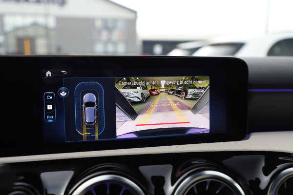 Mercedes-Benz A-Klasse 250 e Business Solution Luxury | 218PK | Pano | Keyless-go | Burmester | Sfeerverlichting | Memory | Acc | Multibeam | 2024.